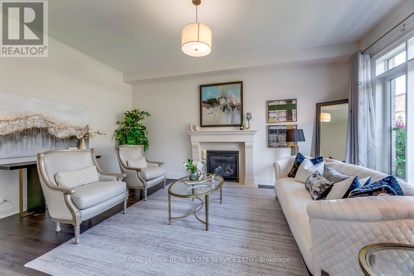 












377 TUDOR AVENUE

,
Oakville,




Ontario
L6K0G8

