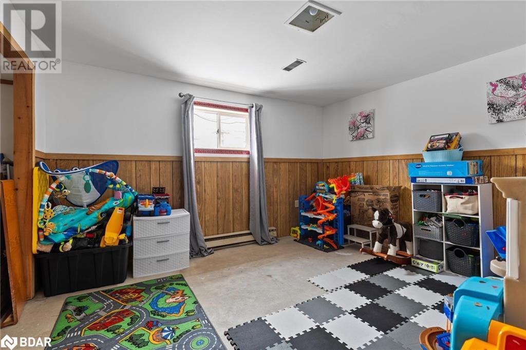 












6212 SIXTH Line

,
Belwood,







Ontario
N0B1J0

