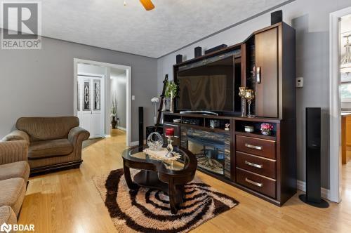 












6212 SIXTH Line

,
Belwood,







Ontario
N0B1J0

