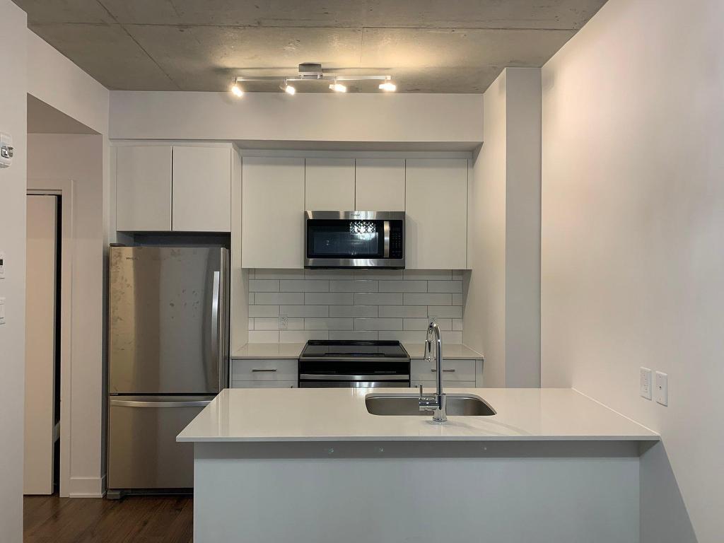 









6780


Boul. Newman

, 306,
Montréal (LaSalle),




QC
H8N0H5

