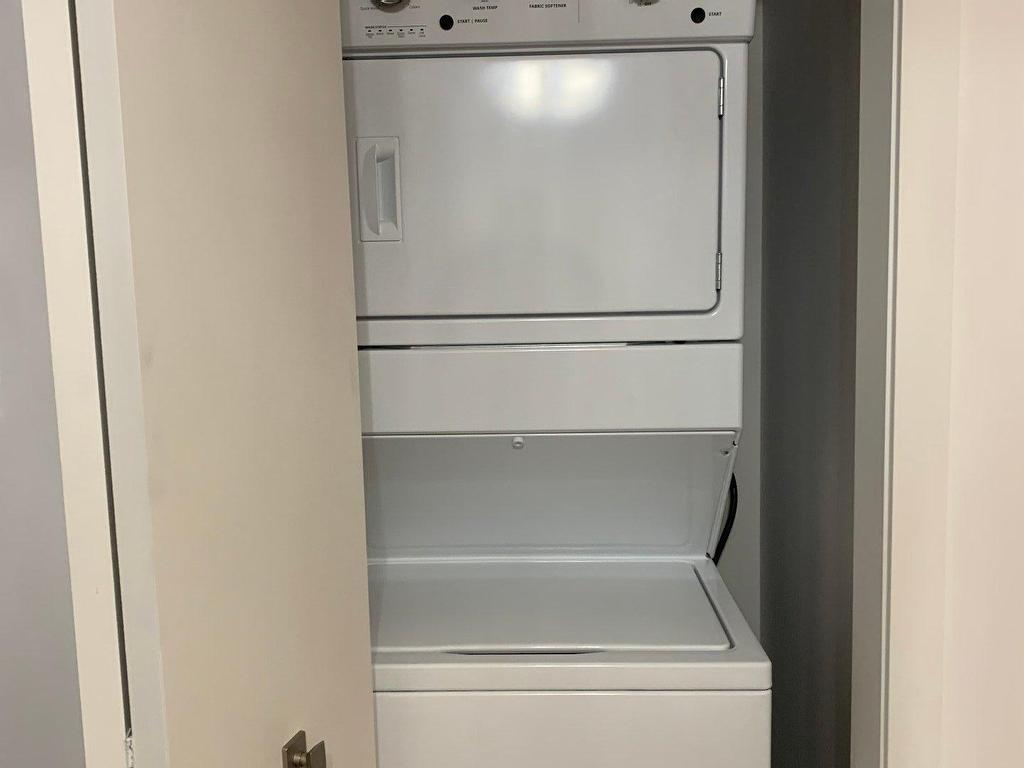 









6780


Boul. Newman

, 306,
Montréal (LaSalle),




QC
H8N0H5

