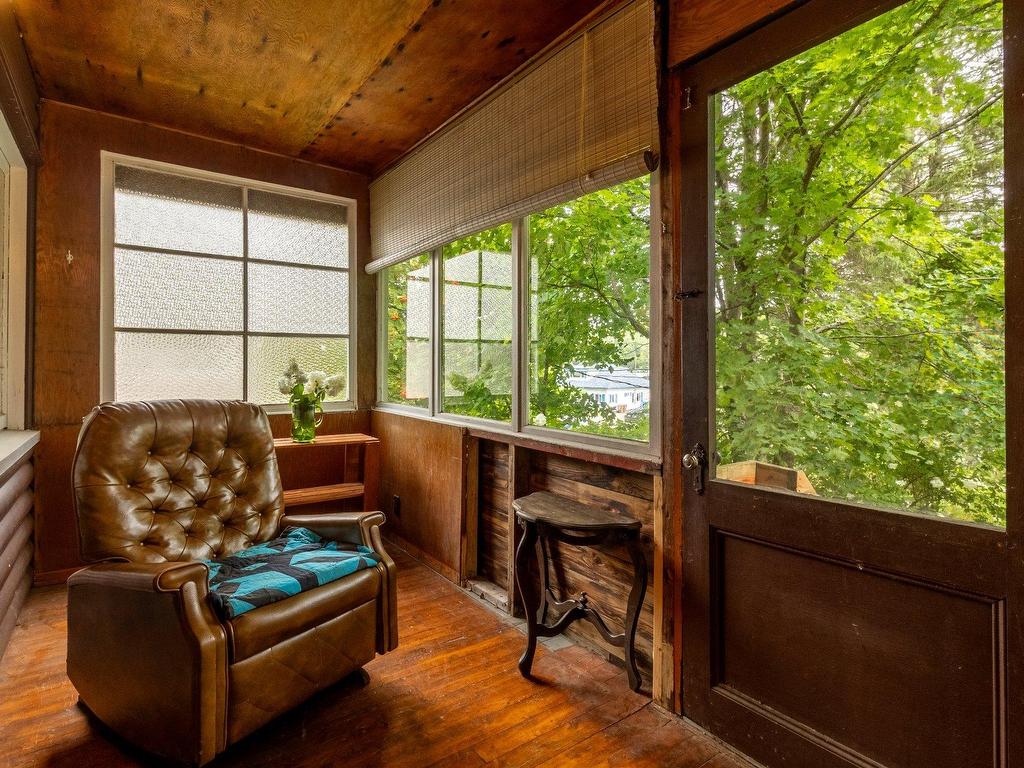









2237


Ch. du Village

,
Saint-Adolphe-d'Howard,




QC
J0T2B0

