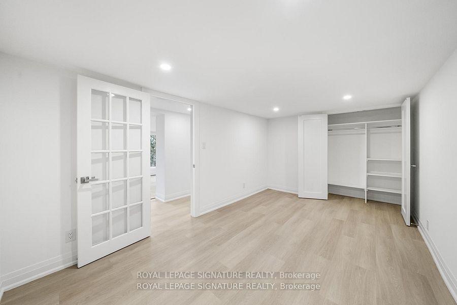 









21


Donwoods

Drive, Lower,
Toronto,




ON
M4N 2E9

