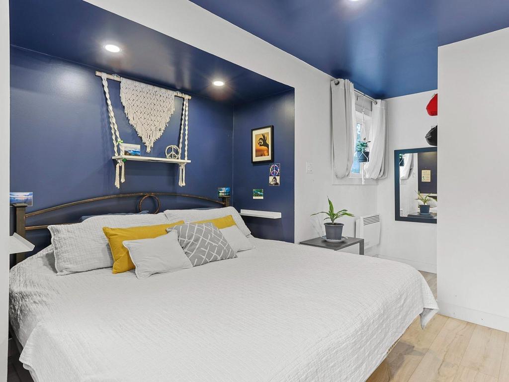 









428


8e Rue

,
Saint-Anicet,




QC
J0S1M0

