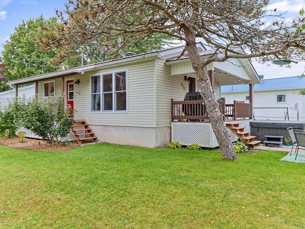 









428


8e Rue

,
Saint-Anicet,




QC
J0S1M0

