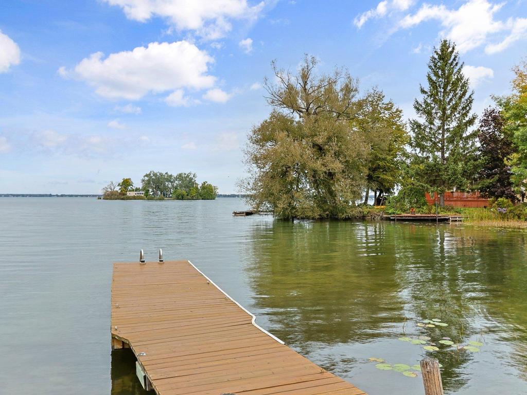 









428


8e Rue

,
Saint-Anicet,




QC
J0S1M0

