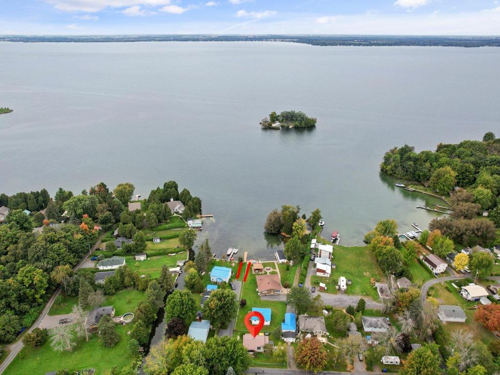 









428


8e Rue

,
Saint-Anicet,




QC
J0S1M0

