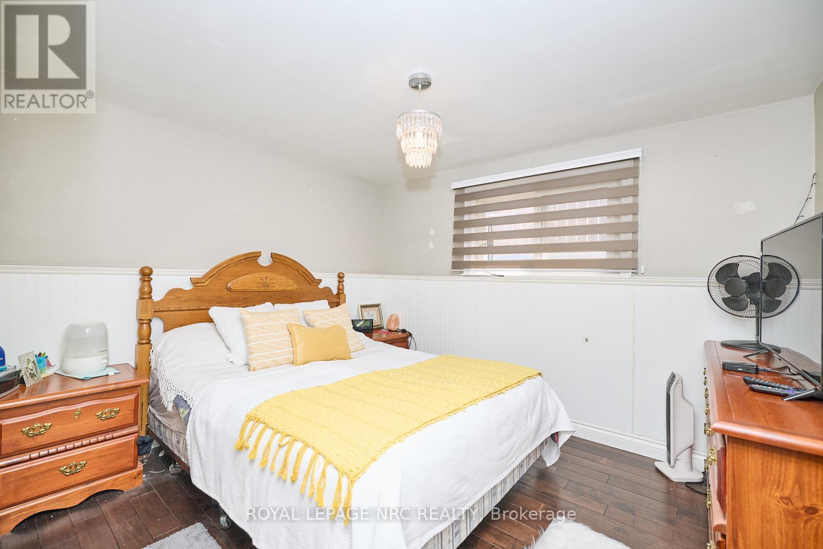 












6796 STOKES STREET

,
Niagara Falls (Dorchester),




Ontario
L2G2H1

