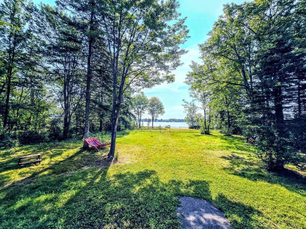 









1650


Ch. de la Vigilance

,
Shawinigan,




QC
G0X1L0


