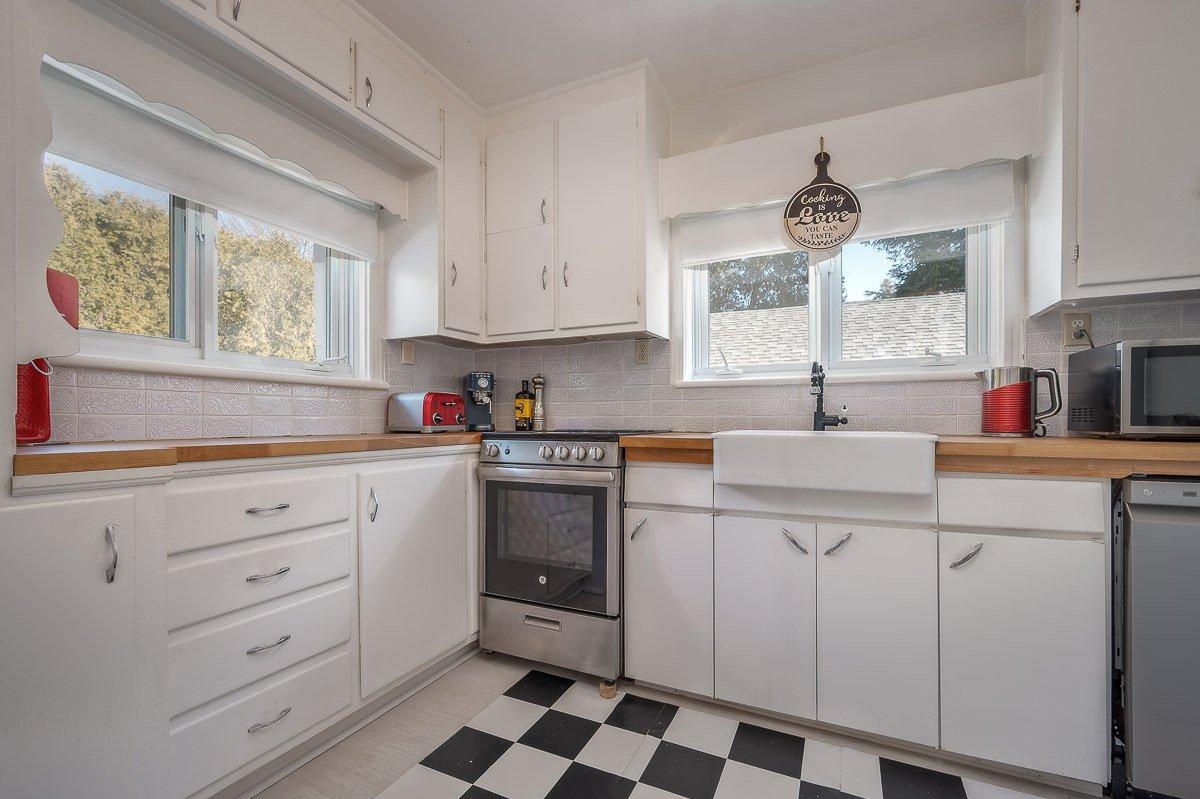 









96


Rue Selkirk

,
Hudson,




QC
J0P1H0

