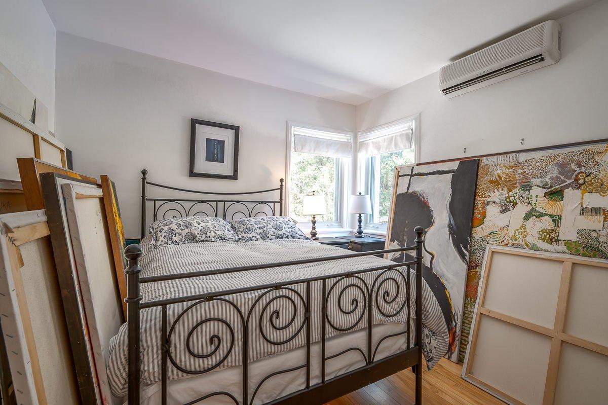 









96


Rue Selkirk

,
Hudson,




QC
J0P1H0

