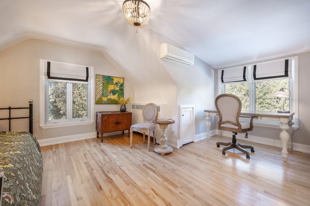 









96


Rue Selkirk

,
Hudson,




QC
J0P1H0

