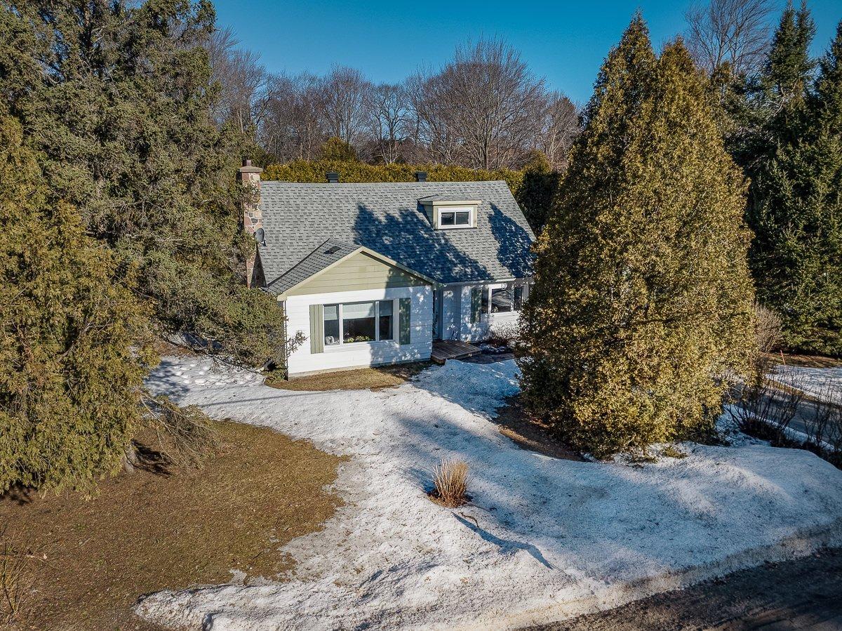 









96


Rue Selkirk

,
Hudson,




QC
J0P1H0

