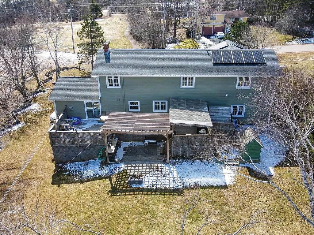 












23 Pond Street

,
Cornwall,




PE
C0A 1H0

