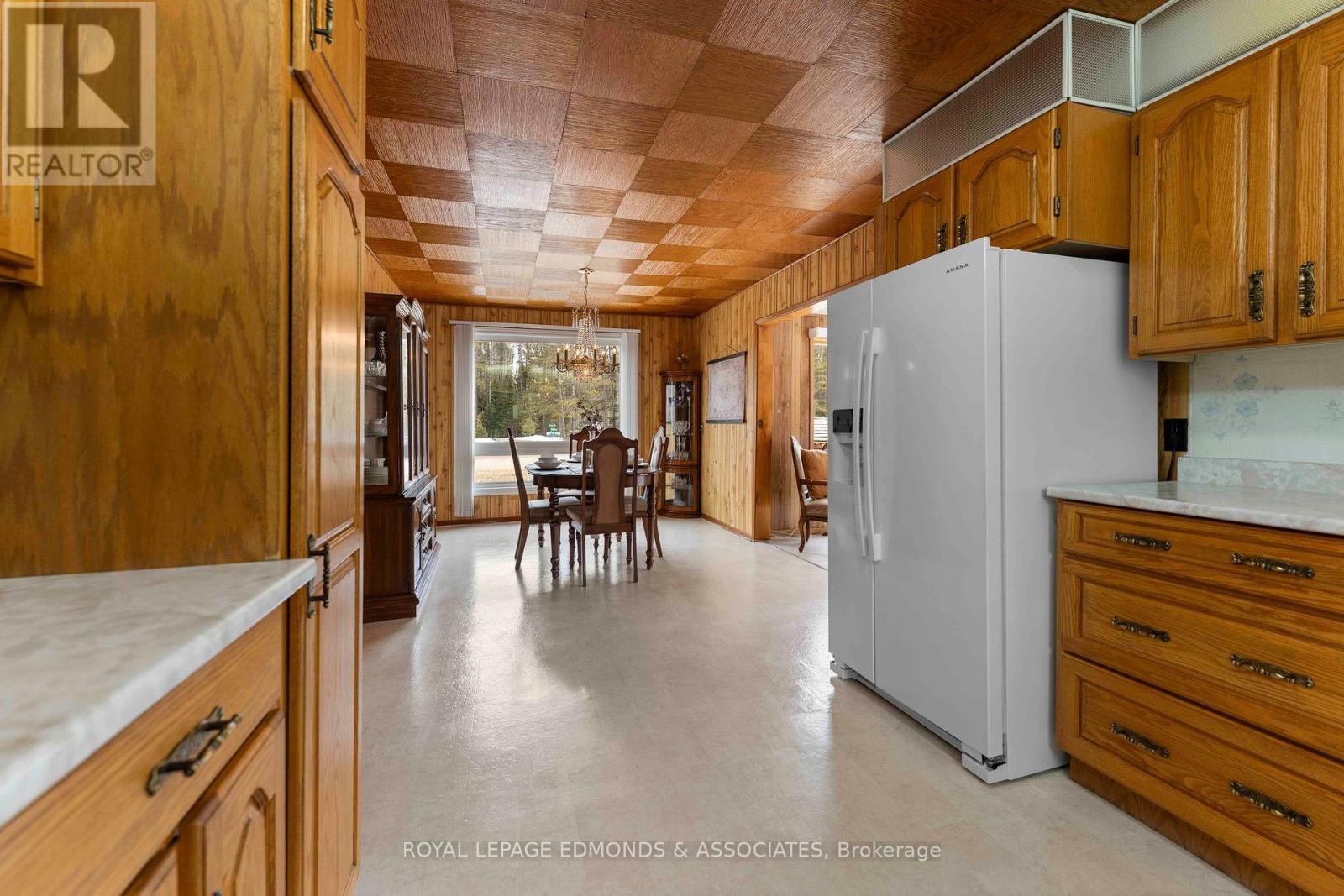 












3433 ROUND LAKE ROAD

,
Killaloe, Hagarty and Richards,




Ontario
K0J2A0

