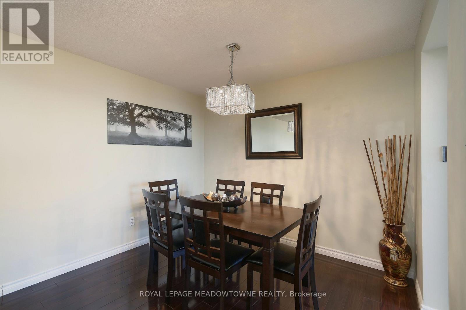 












2110 - 30 MALTA AVENUE

,
Brampton,




Ontario
L6Y4S5

