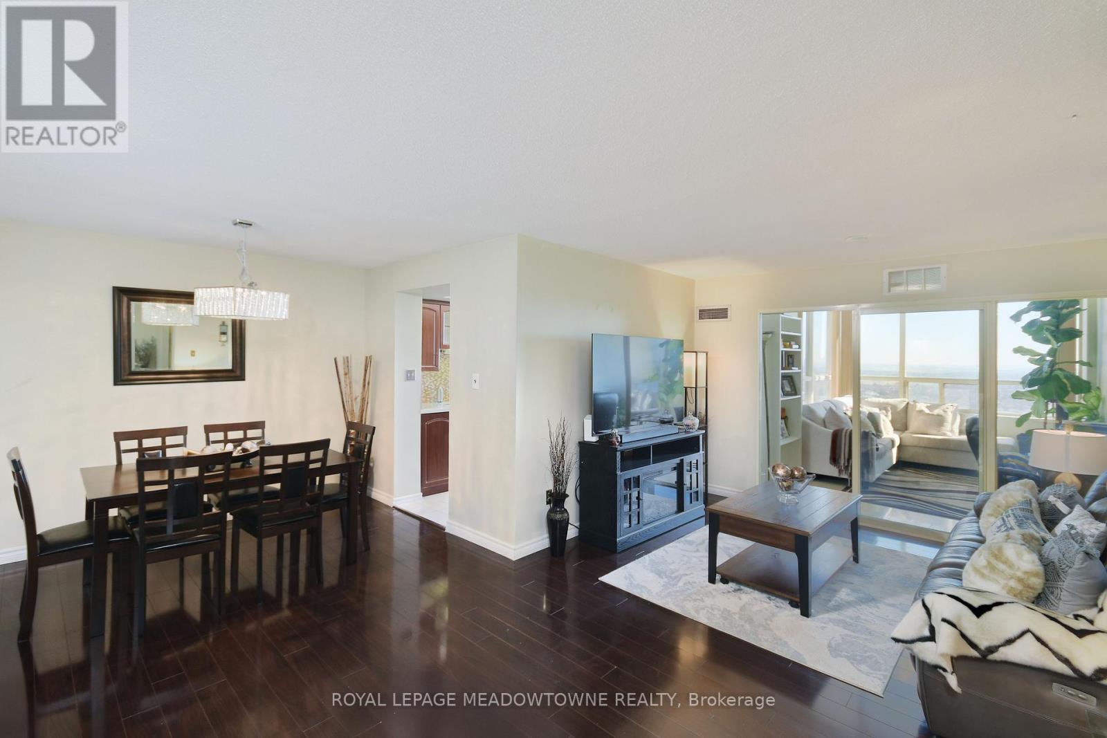 












2110 - 30 MALTA AVENUE

,
Brampton,




Ontario
L6Y4S5

