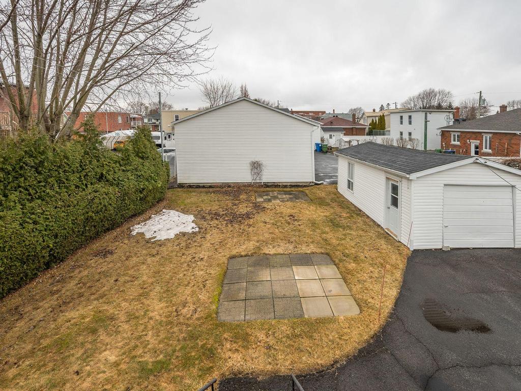 









14

 - 16


Rue Bouthillier N.

,
Saint-Jean-sur-Richelieu,




QC
J3B5X8

