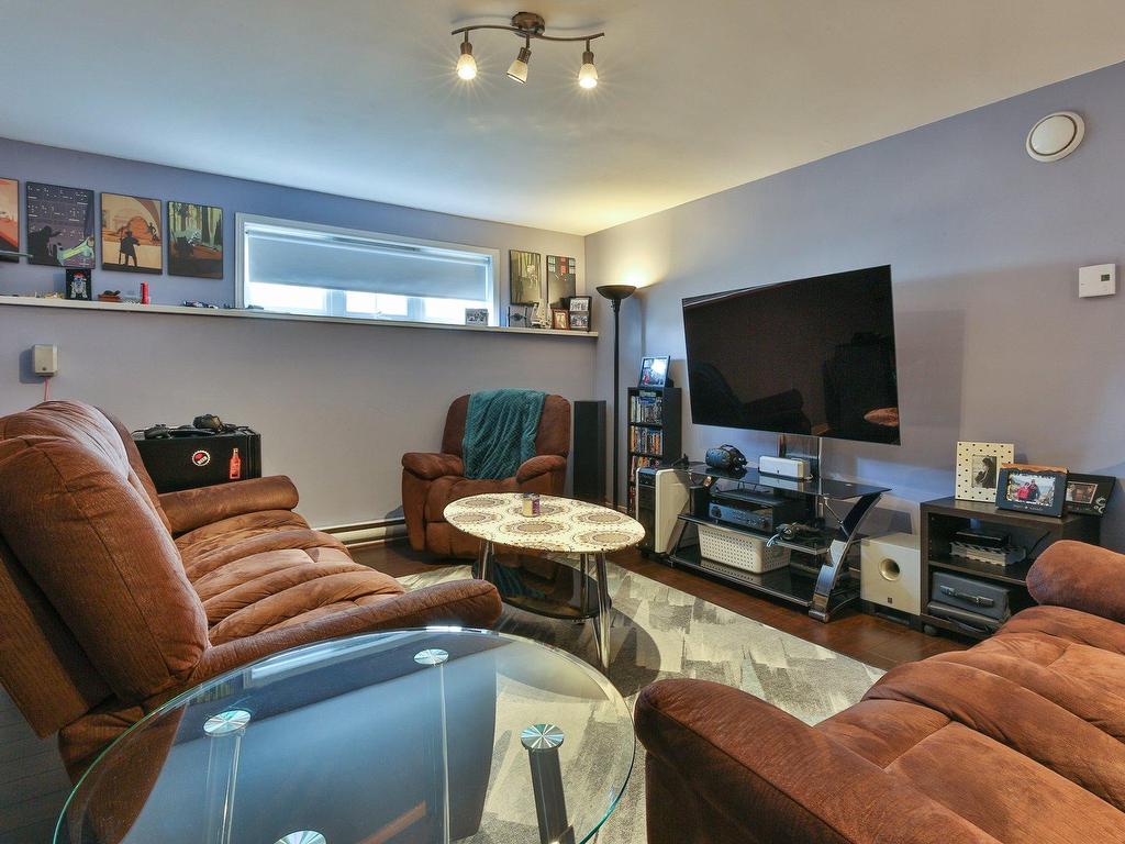 









286


Rue Vivaldi

,
Saint-Jean-sur-Richelieu,




QC
J3B0A4

