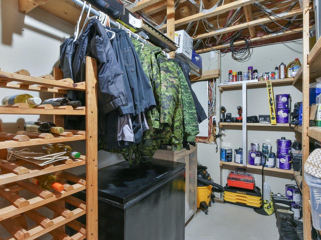 









286


Rue Vivaldi

,
Saint-Jean-sur-Richelieu,




QC
J3B0A4


