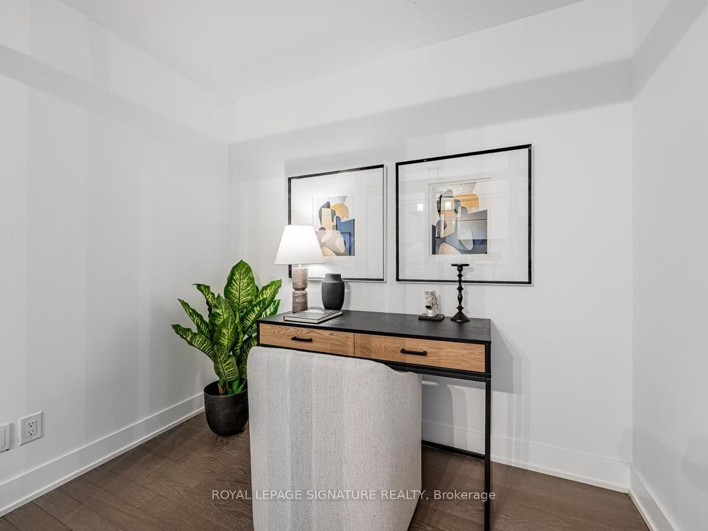 









3018


Yonge

Street, 714,
Toronto,




ON
M4N 0A5

