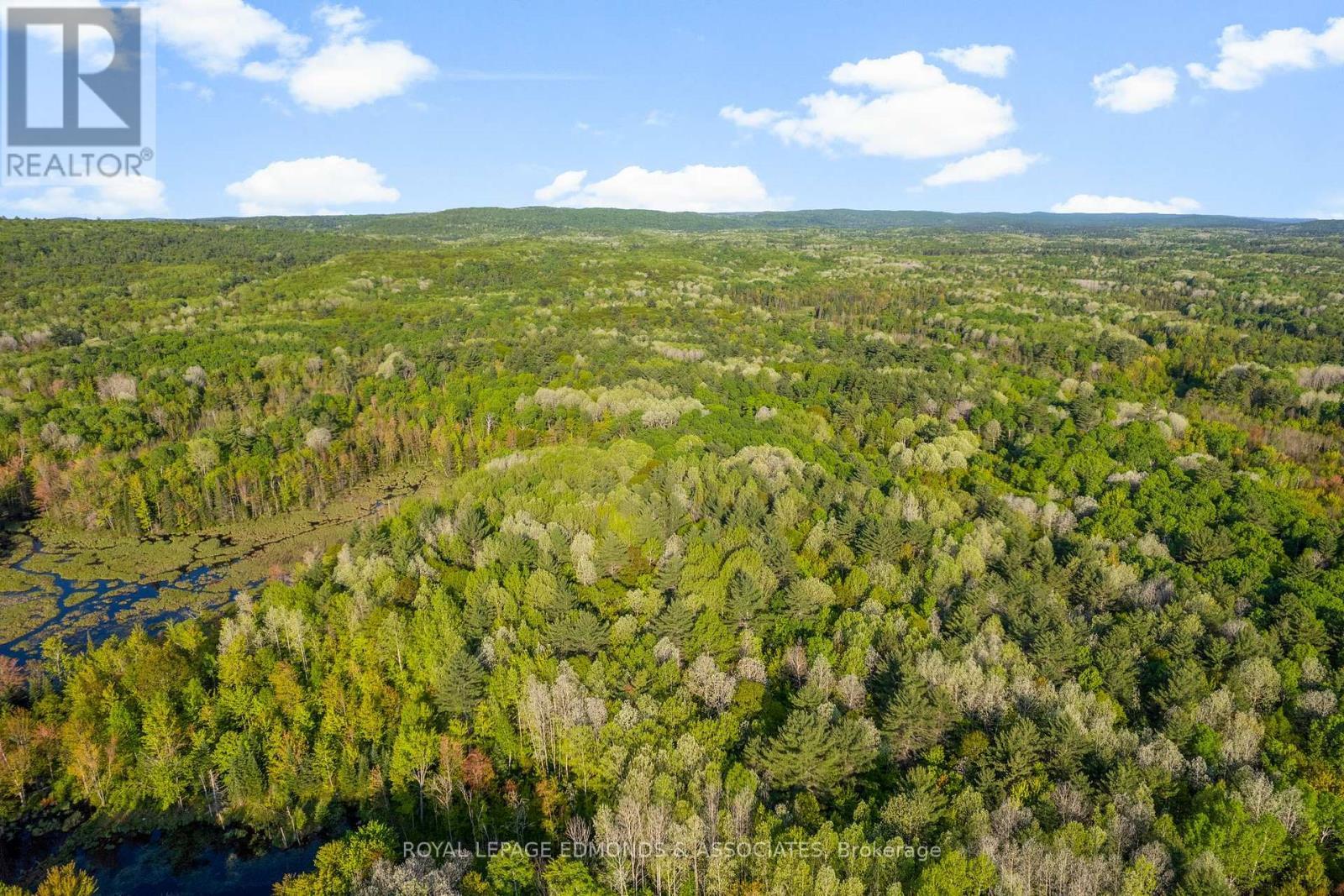 












0 SUNRISE ROAD

,
Killaloe, Hagarty and Richards,







Ontario
K0J2A0

