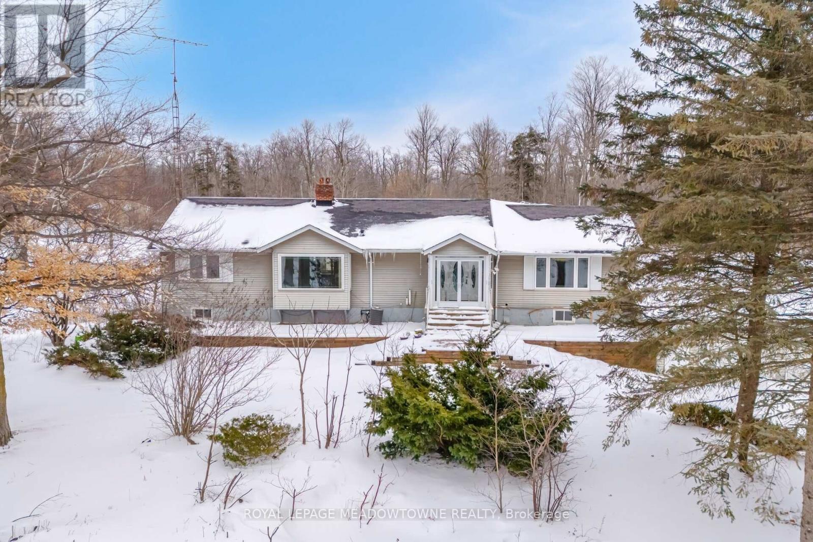 












11255 REGIONAL ROAD 25 ROAD

,
Halton Hills,




Ontario
L7J2M1

