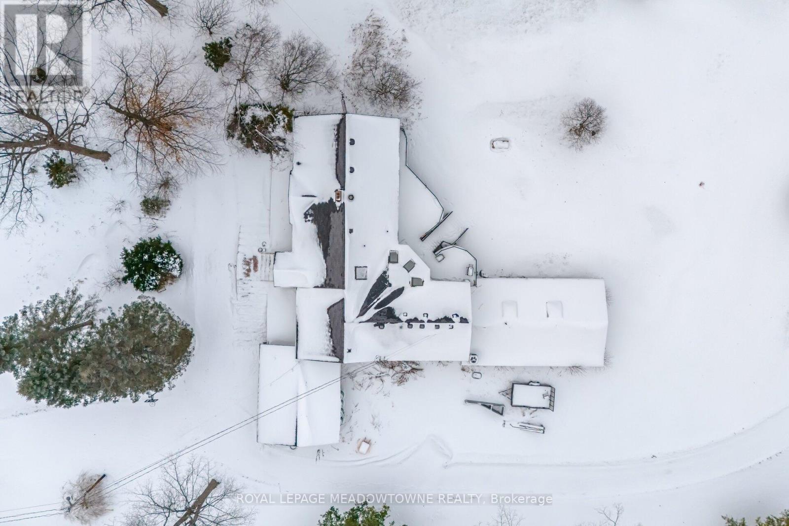 












11255 REGIONAL ROAD 25 ROAD

,
Halton Hills,




Ontario
L7J2M1

