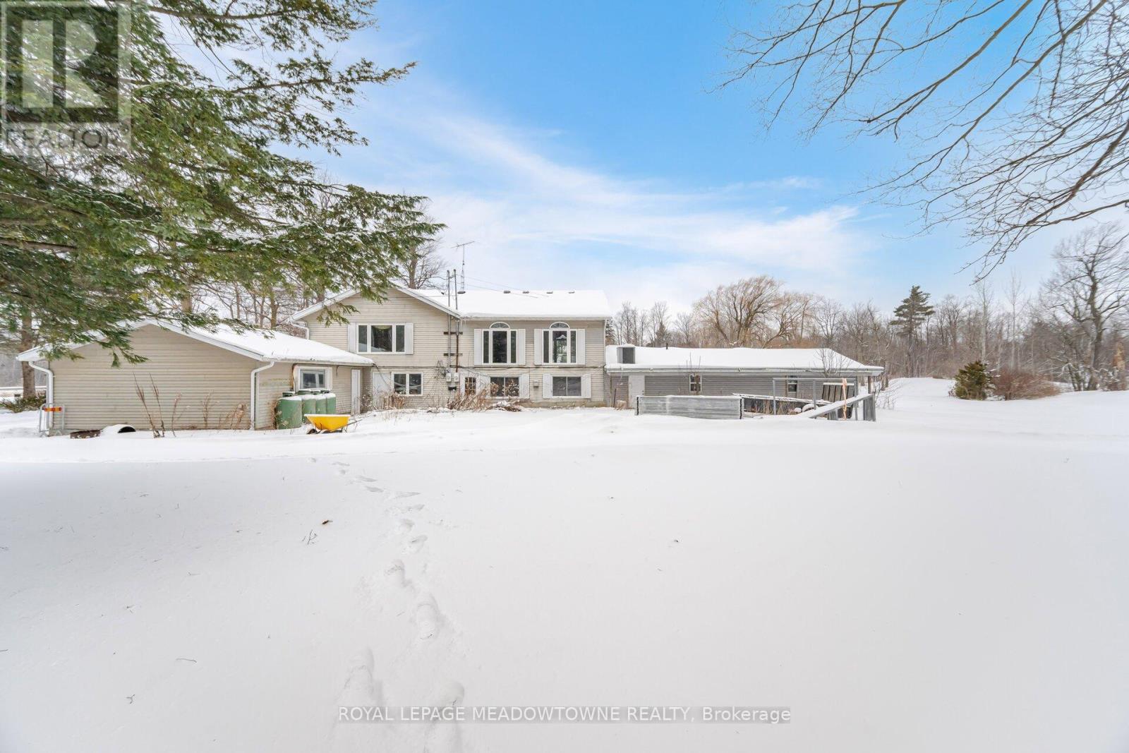 












11255 REGIONAL ROAD 25 ROAD

,
Halton Hills,




Ontario
L7J2M1

