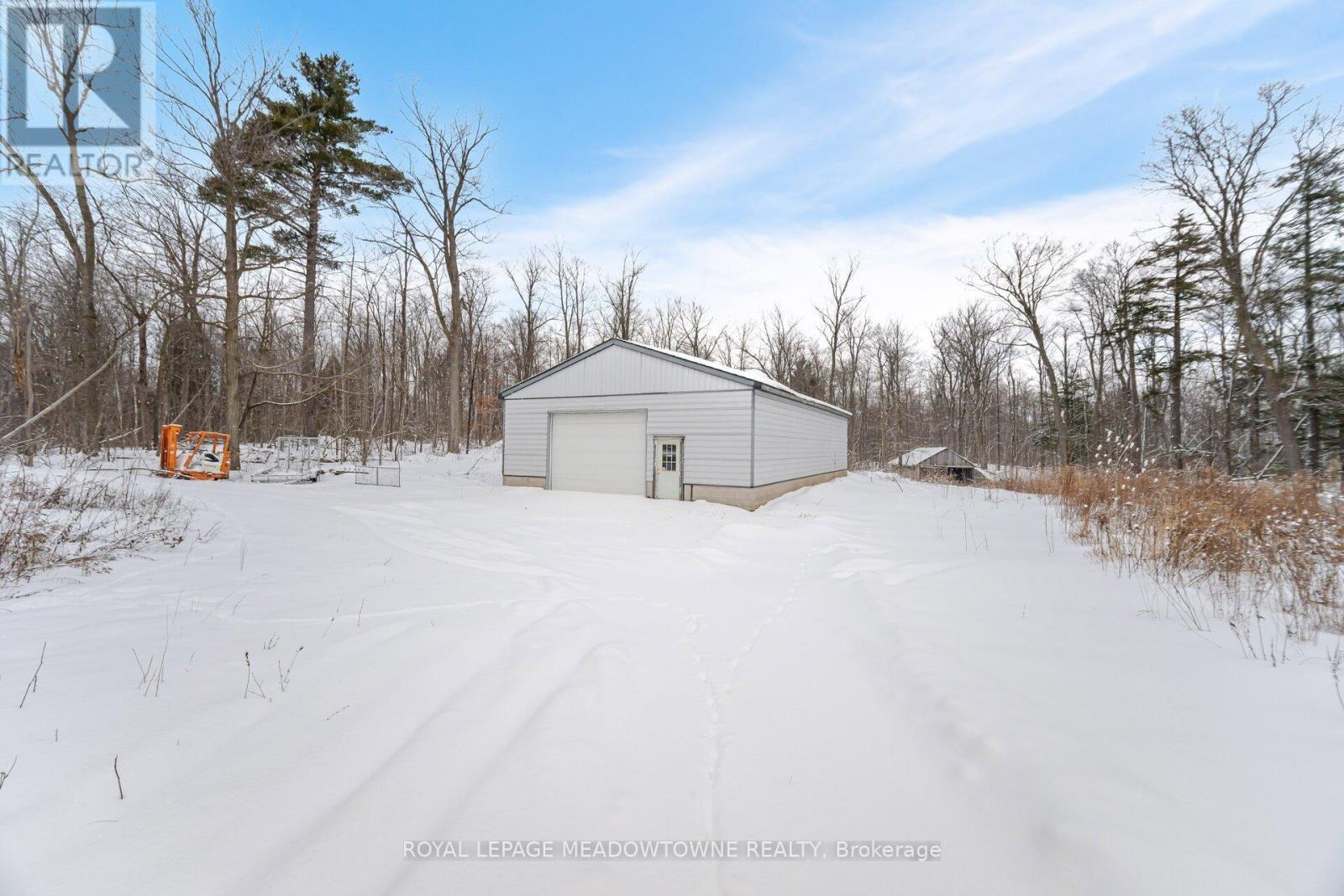 












11255 REGIONAL ROAD 25 ROAD

,
Halton Hills,




Ontario
L7J2M1

