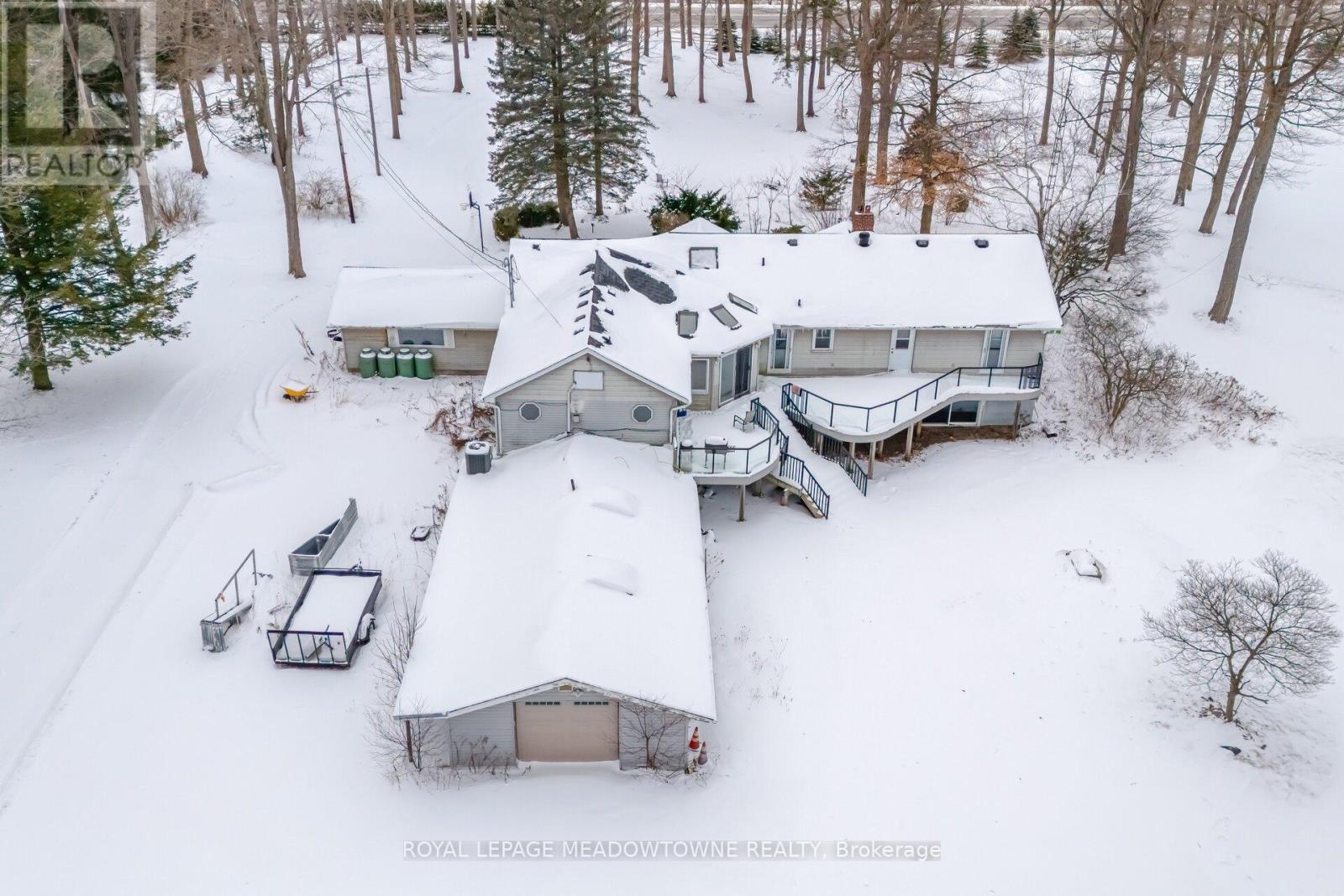 












11255 REGIONAL ROAD 25 ROAD

,
Halton Hills,




Ontario
L7J2M1

