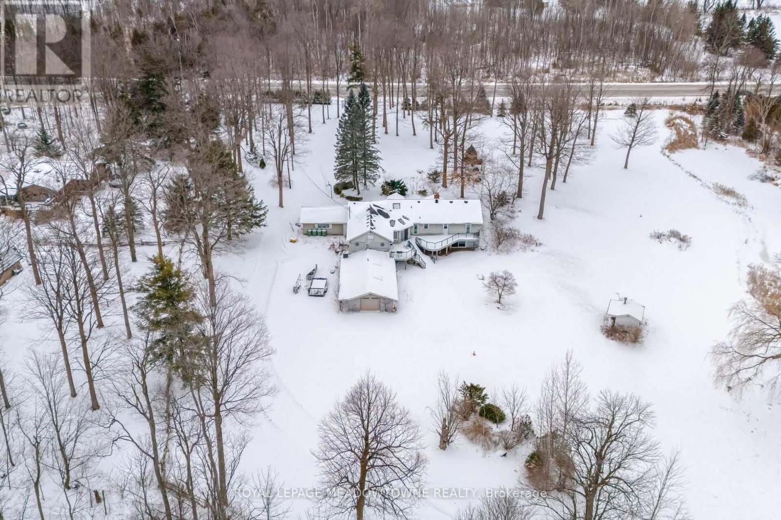 












11255 REGIONAL ROAD 25 ROAD

,
Halton Hills,




Ontario
L7J2M1

