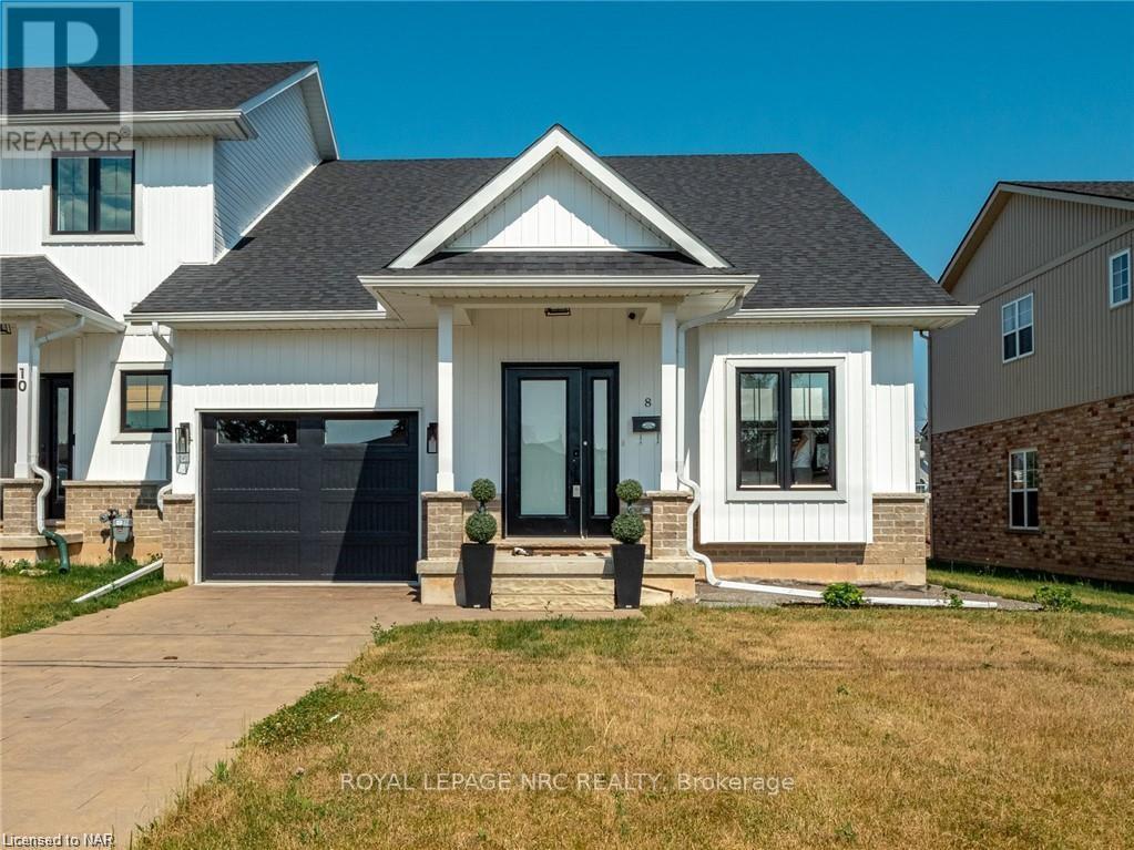 












8 KING STREET

,
Fort Erie (Lakeshore),




Ontario
L2A0C6

