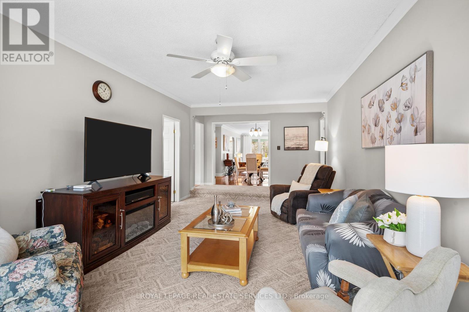 












2173 DEYNCOURT DRIVE

,
Burlington,




Ontario
L7R1W2

