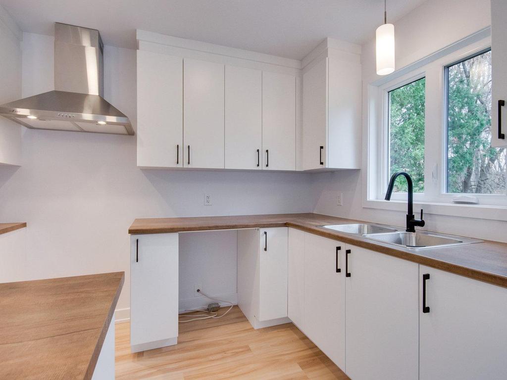 









958


Rue St-Louis

,
Gatineau (Gatineau),




QC
J8T2S4

