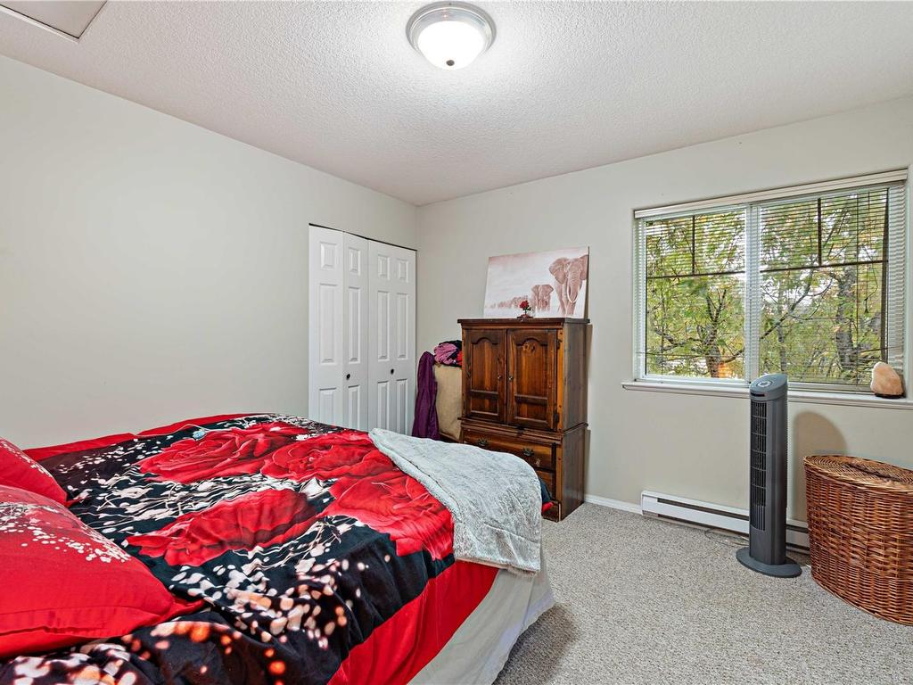 









1394/1396


Graham

Cres,
Nanaimo,




BC
V9S 2E3


