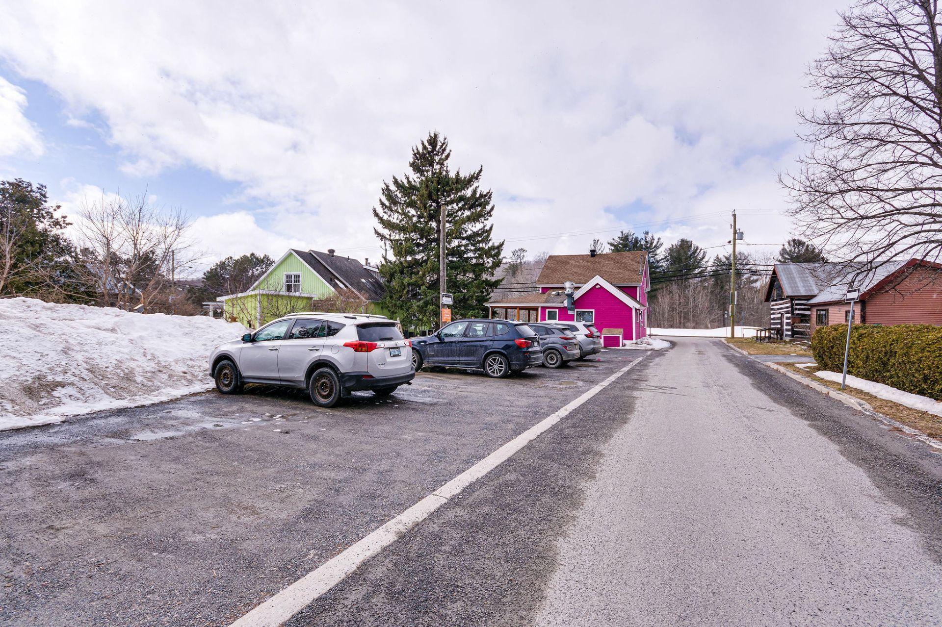 









18


Ch. Scott

,
Chelsea,




QC
J9B1R5

