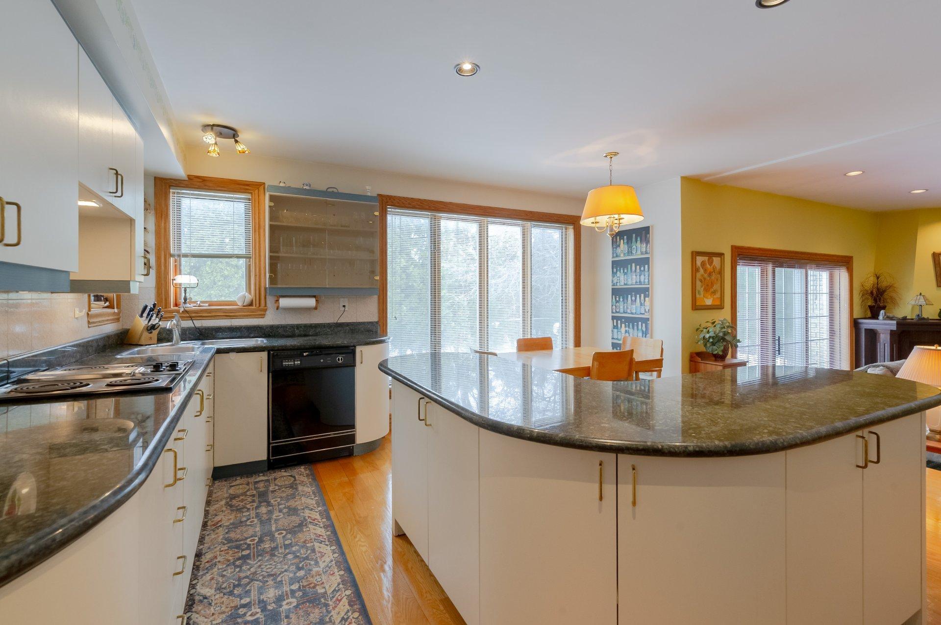 









9032


Crois. Rimouski

,
Brossard,




QC
J4X2S2

