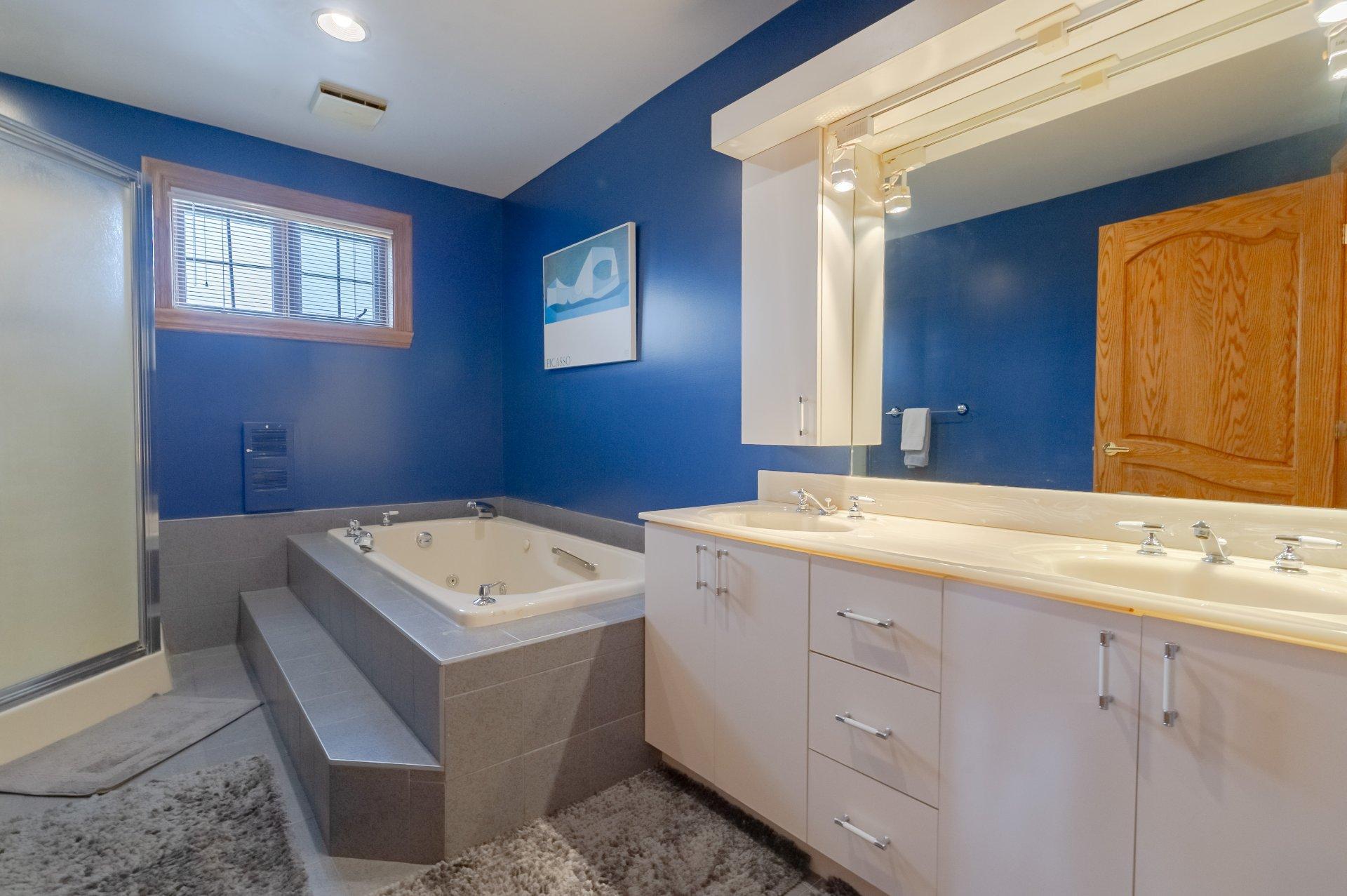 









9032


Crois. Rimouski

,
Brossard,




QC
J4X2S2

