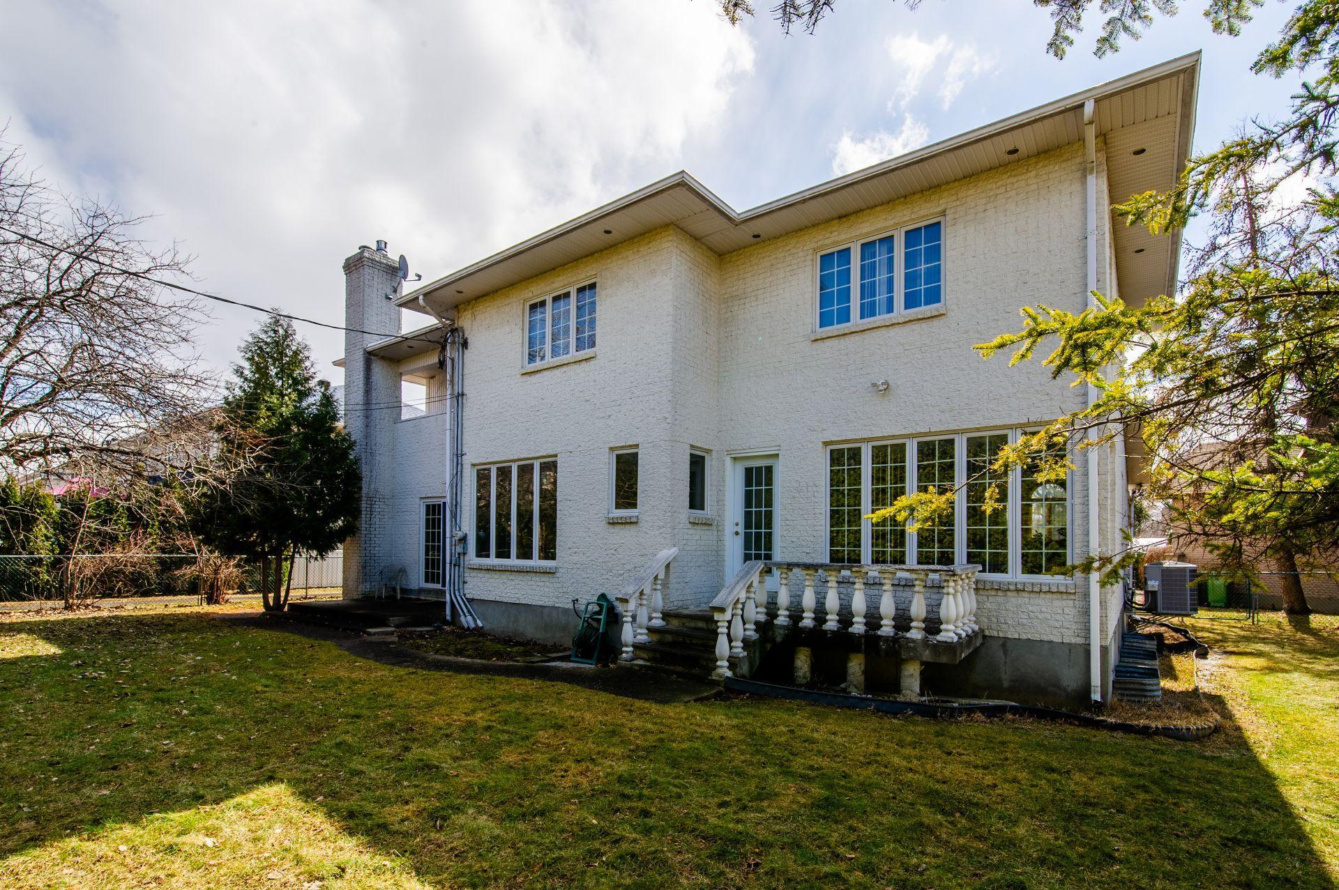 









9032


Crois. Rimouski

,
Brossard,




QC
J4X2S2


