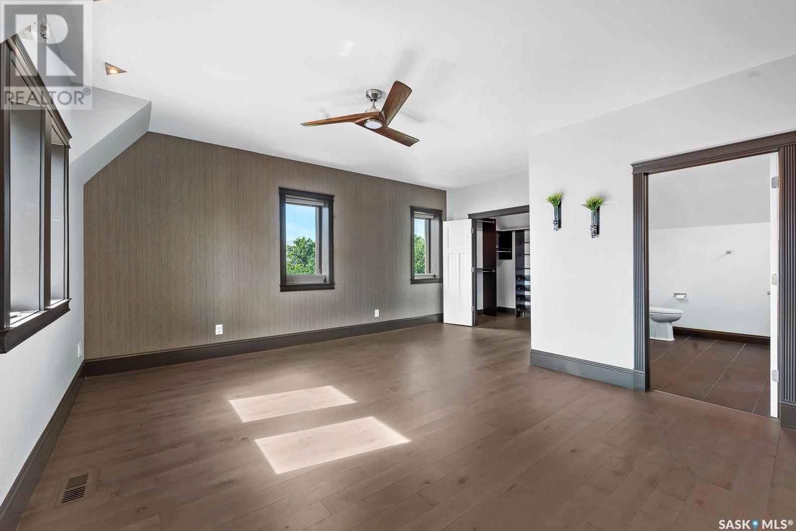 












8 1651 Anson ROAD

,
Regina,




Saskatchewan
S4P1B8

