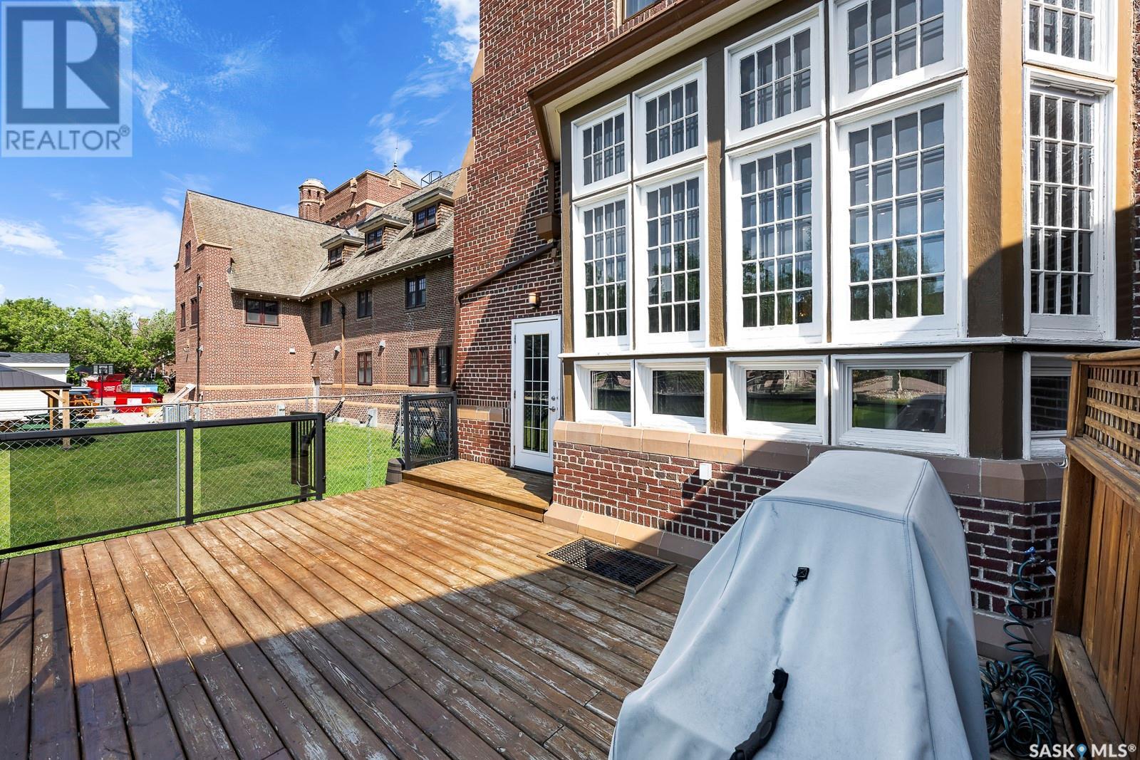 












8 1651 Anson ROAD

,
Regina,




Saskatchewan
S4P1B8

