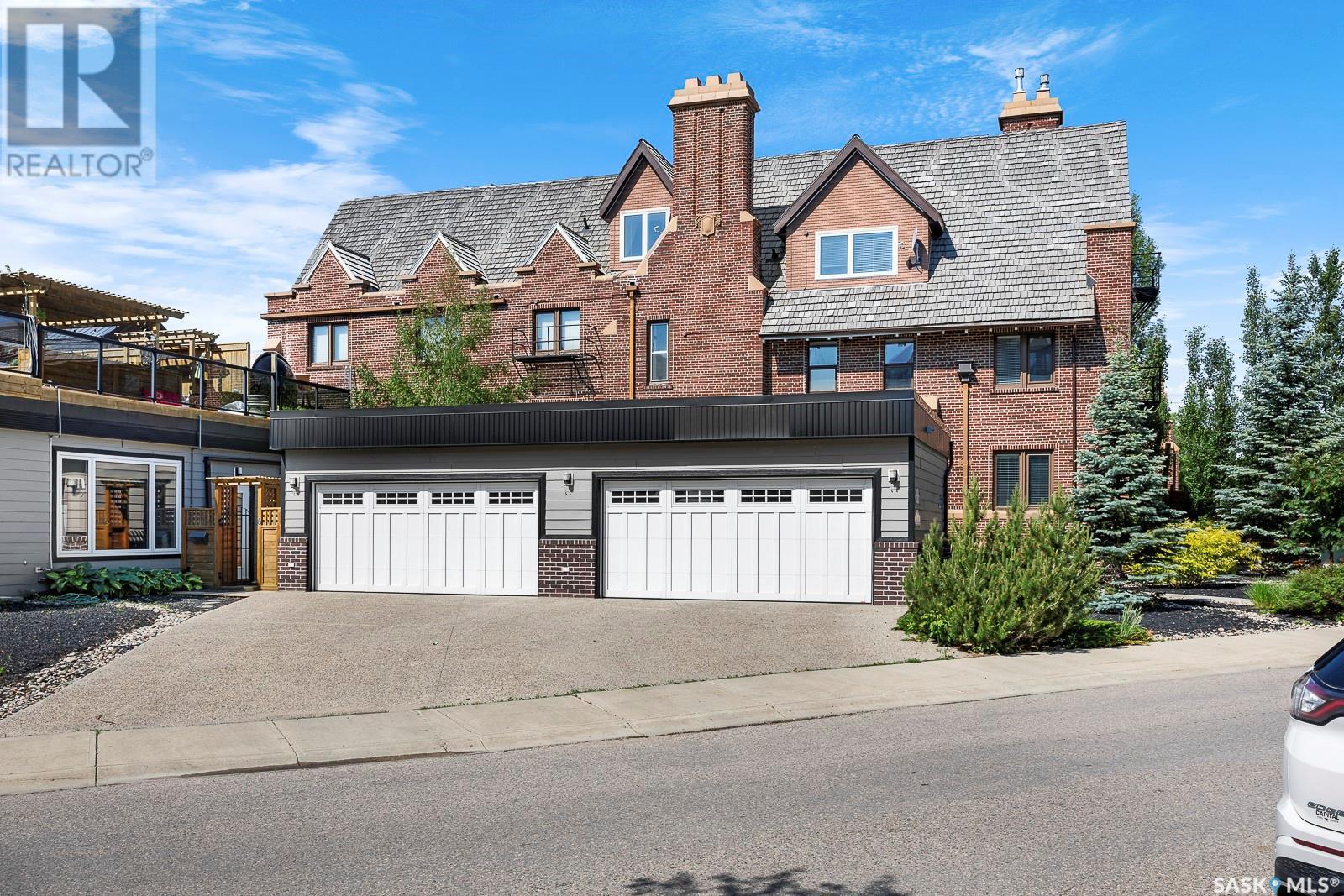 












8 1651 Anson ROAD

,
Regina,




Saskatchewan
S4P1B8

