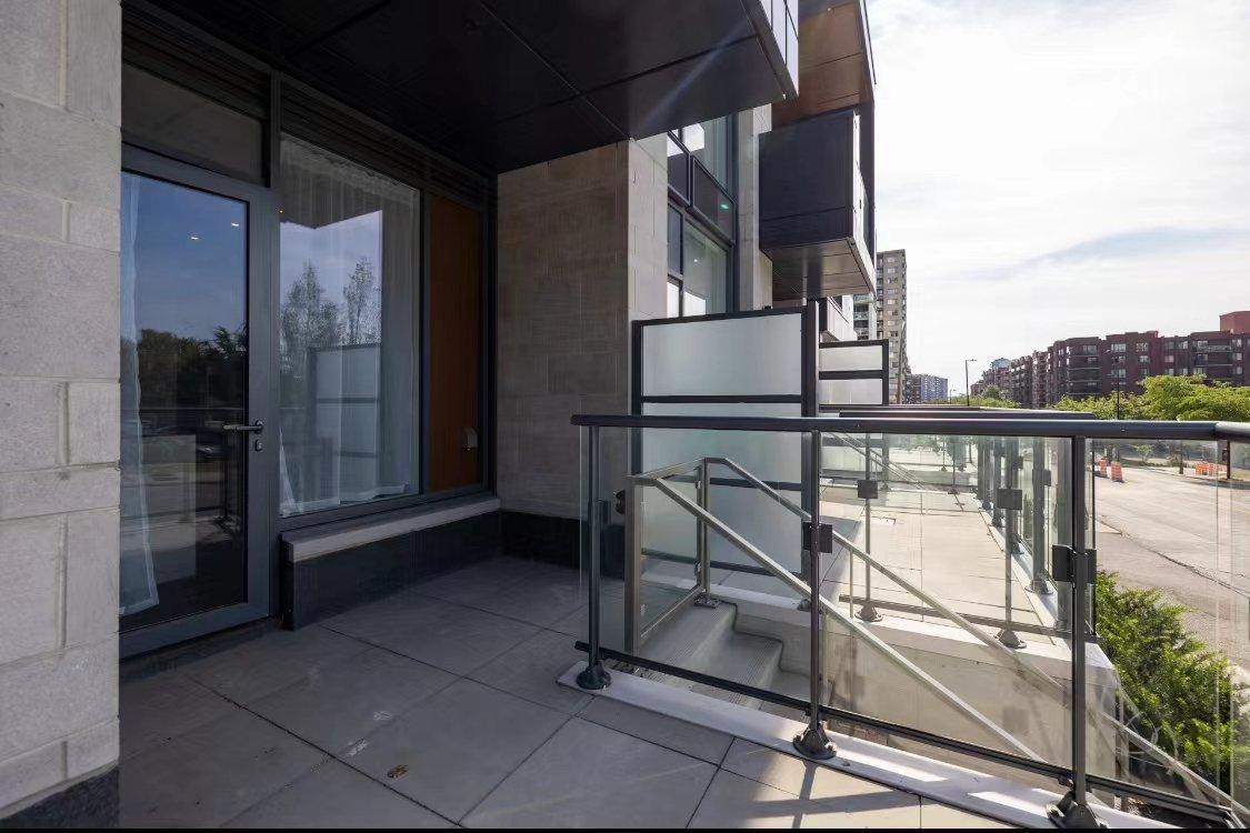 









1288


Rue St-Antoine O.

, TH2,
Montréal (Ville-Marie),




QC
H3C0X6

