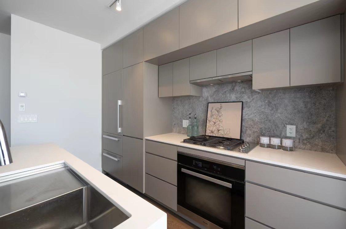 









1288


Rue St-Antoine O.

, TH2,
Montréal (Ville-Marie),




QC
H3C0X6

