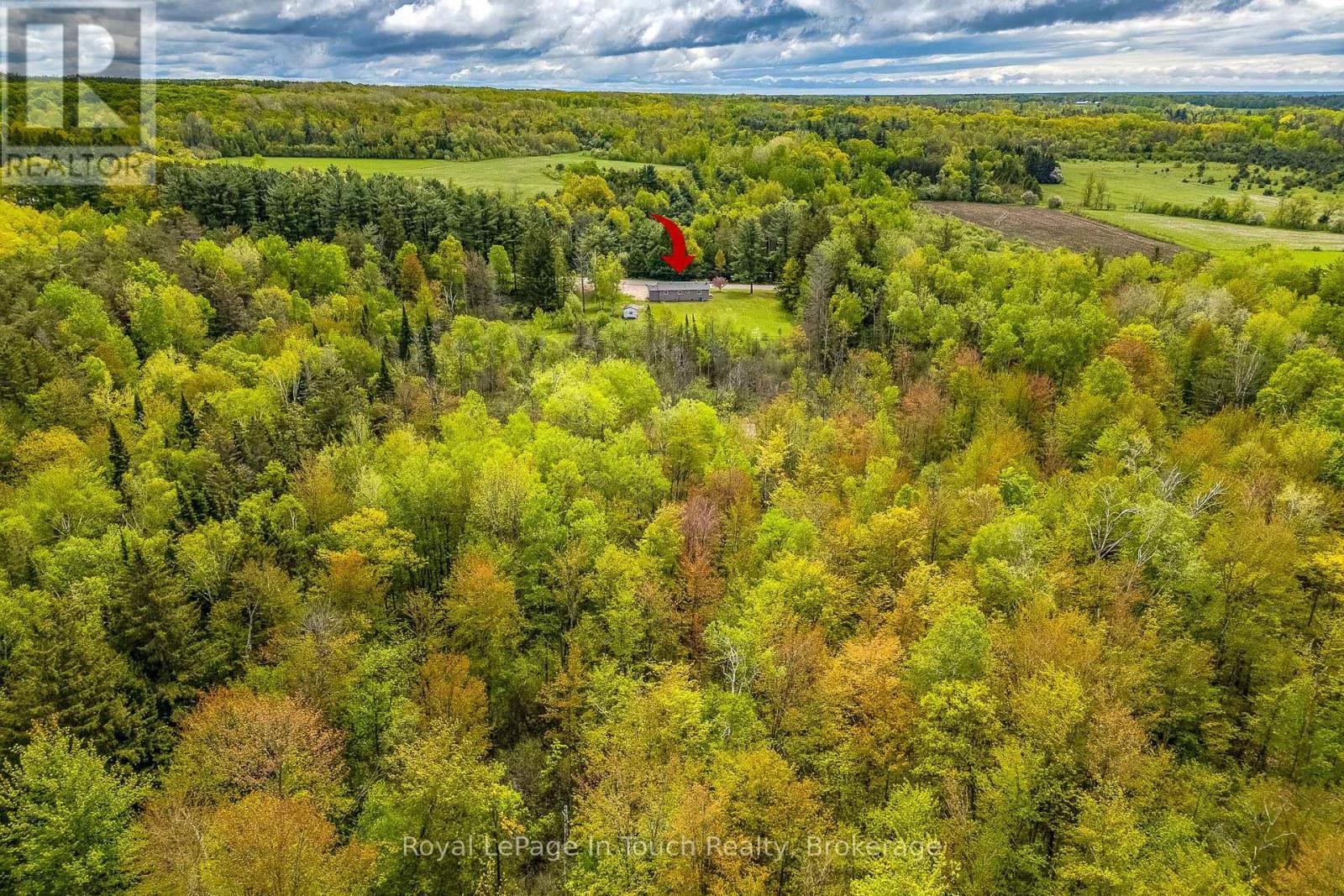 












284 CONCESSION 12 ROAD E

,
Tiny,




Ontario
L0L2J0

