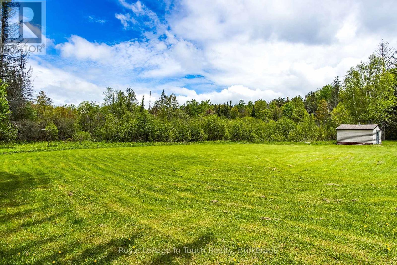 












284 CONCESSION 12 ROAD E

,
Tiny,




Ontario
L0L2J0

