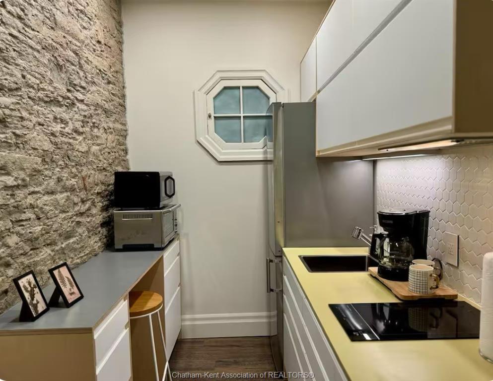 









156


James

Street South,
Hamilton,




ON
L8P3A2


