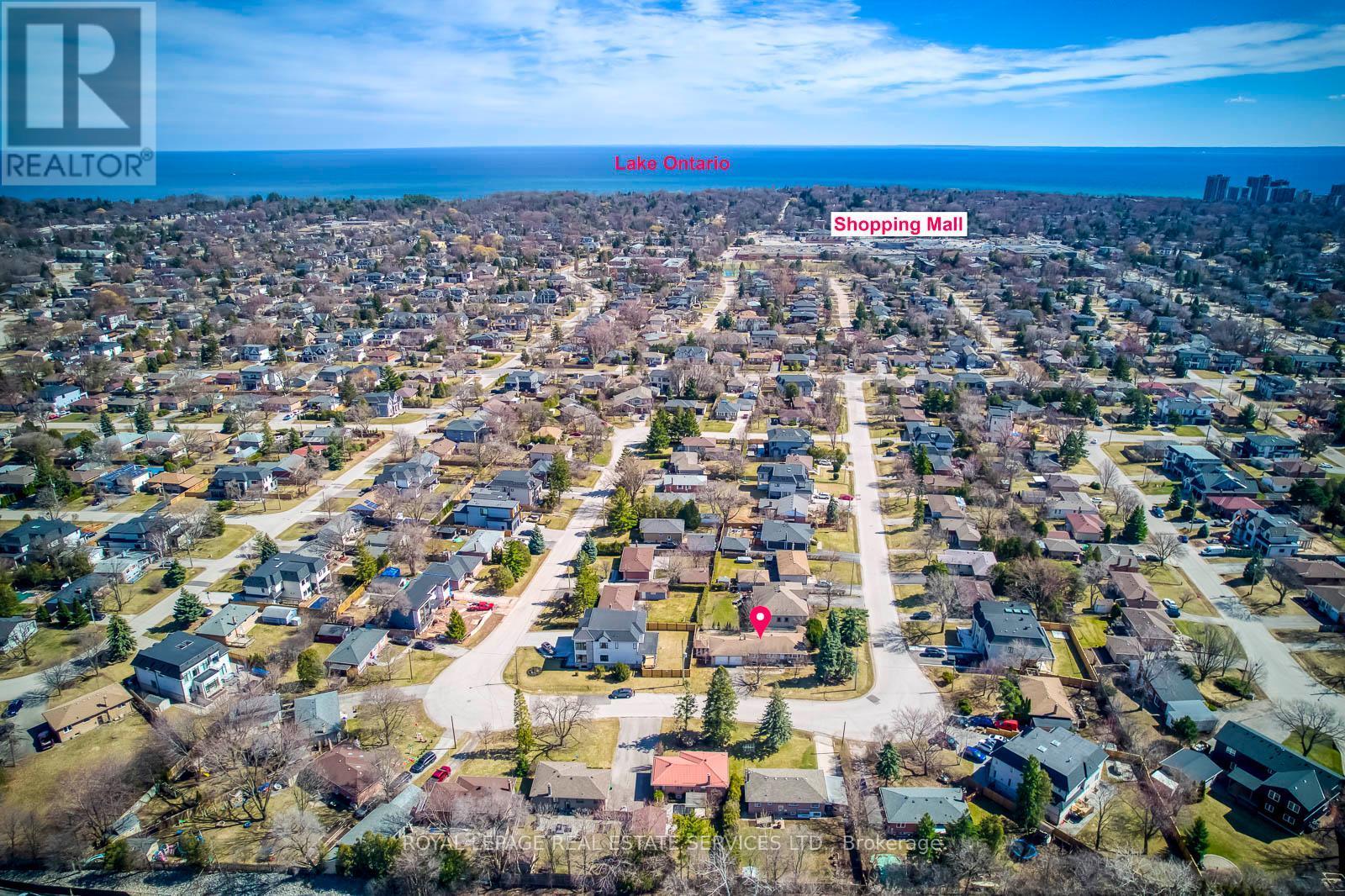 












577 TRUDALE COURT

,
Oakville,




Ontario
L6L4H2

