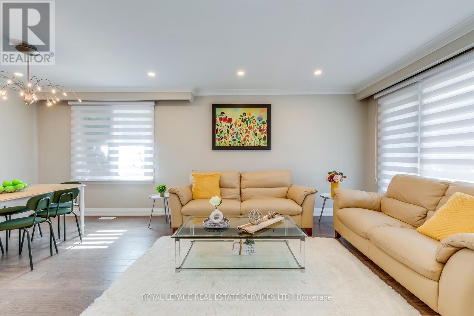 












577 TRUDALE COURT

,
Oakville,




Ontario
L6L4H2


